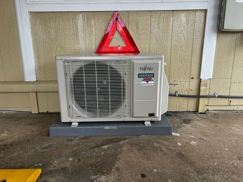 Gallery photos for Fujitsu Installation for Efficient Home Cooling: Image #1