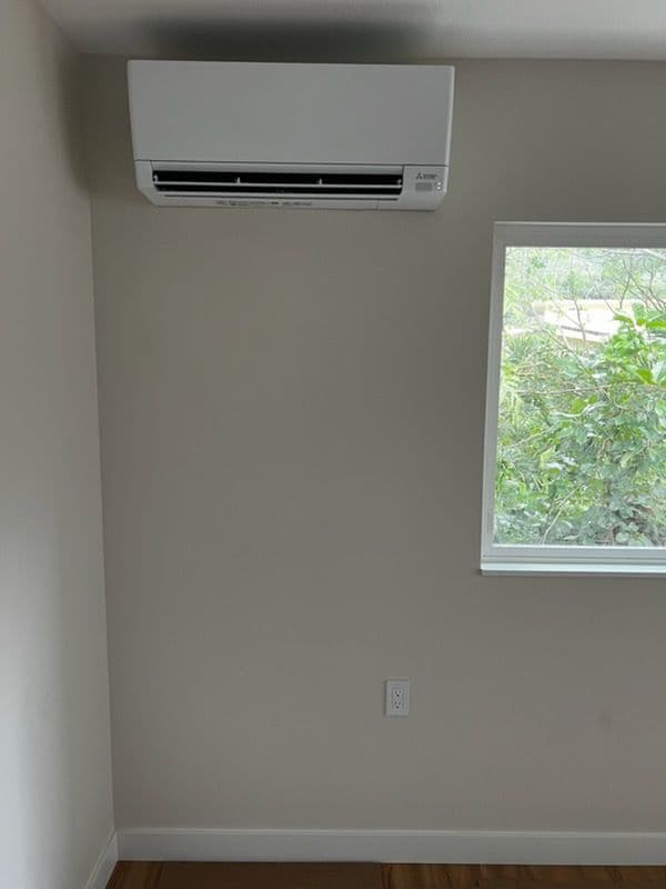 Efficient Split AC Installation for Ultimate Comfort image