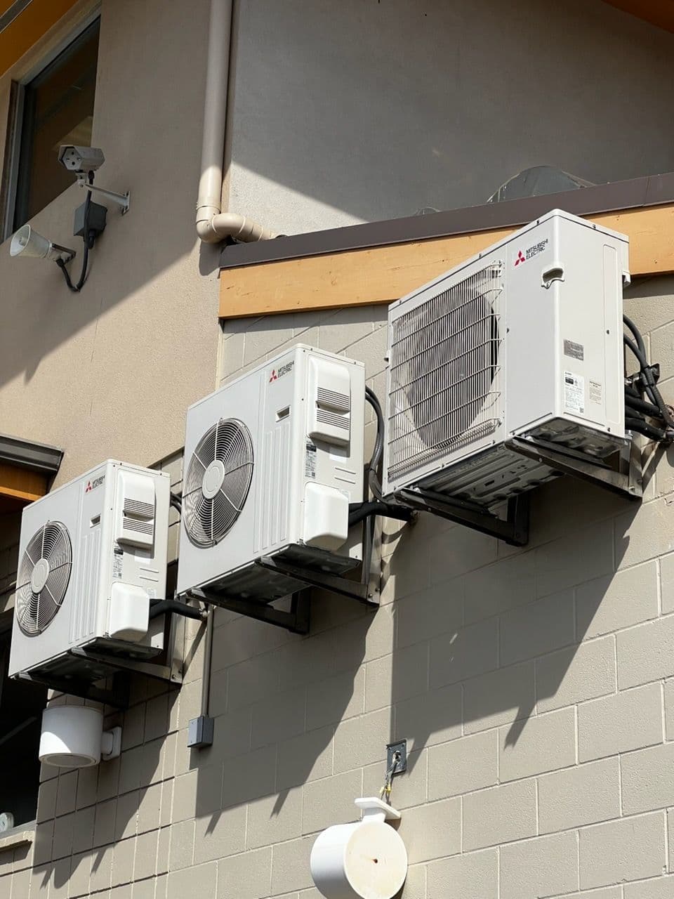 Efficient Mitsubishi AC Units at Cutter Dodge image