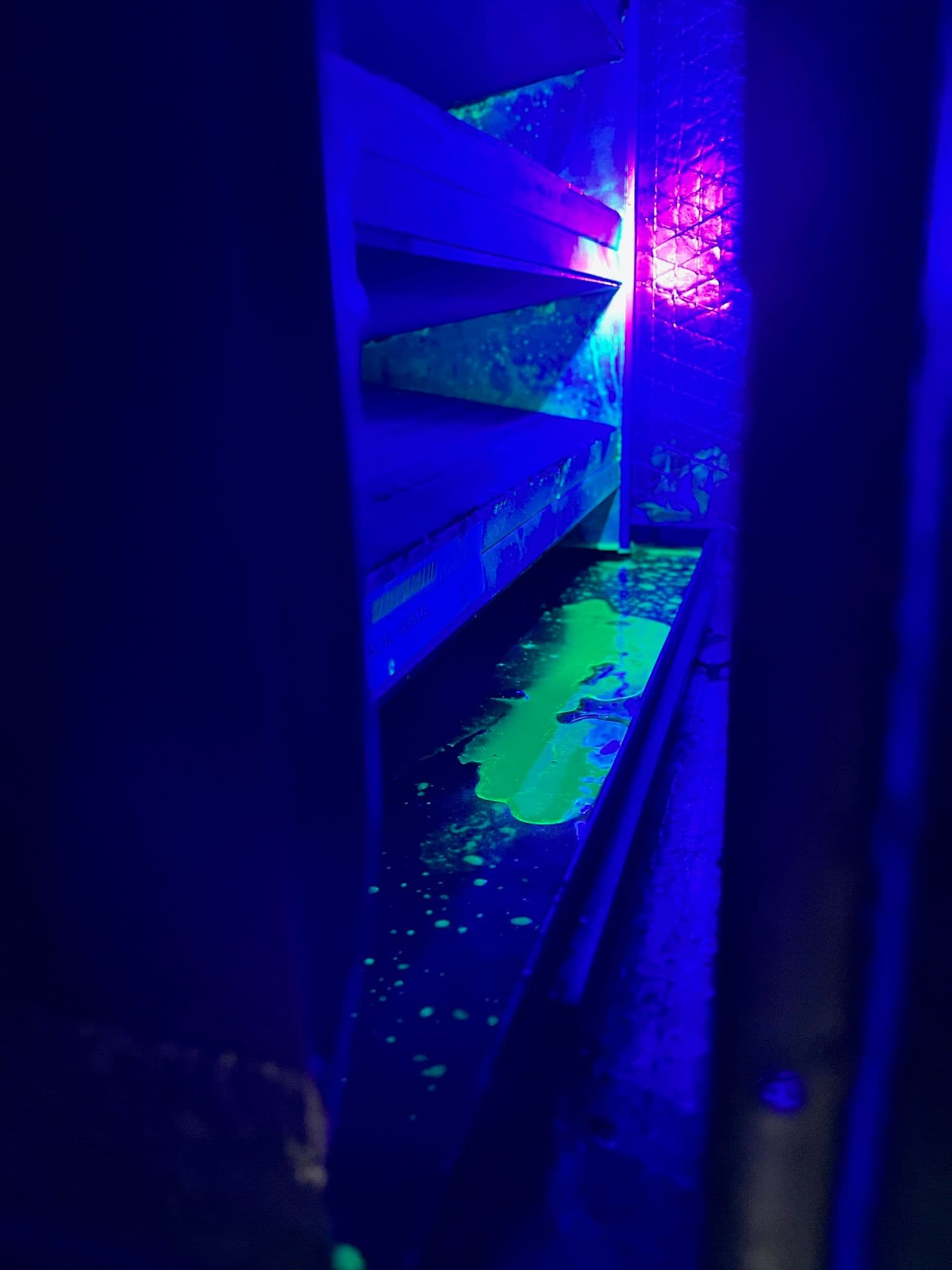 Reveal Hidden HVAC Issues with UV Technology image